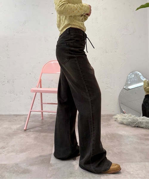 sedacle girl(セダクルガール)の「ウエストレースアップデニム(デニムパンツ・レディース・ブラック/ブラウン・MEDIUM/SMALL)」の17枚目の写真