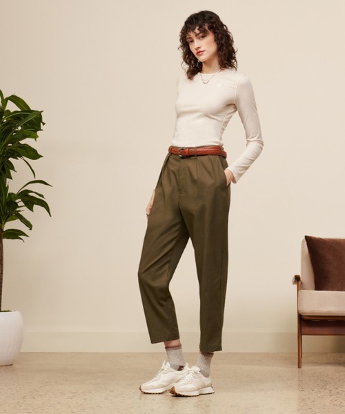 NEW BALANCE(ニューバランス)の「327(スニーカー・レディース・ベージュ/グレー・22.5cm/23.5cm/24.5cm/25.5cm/23.0cm/24.0cm/25.0cm/22.0cm)」の10枚目の写真