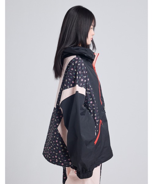 Little sunny bite（リトルサニーバイト）の「《Little sunny bite》nylon hoodie pull over（ナイロンジャケット・レディース・ブルー/ブラック/ピンク・MEDIUM/SMALL）」の4枚目の写真