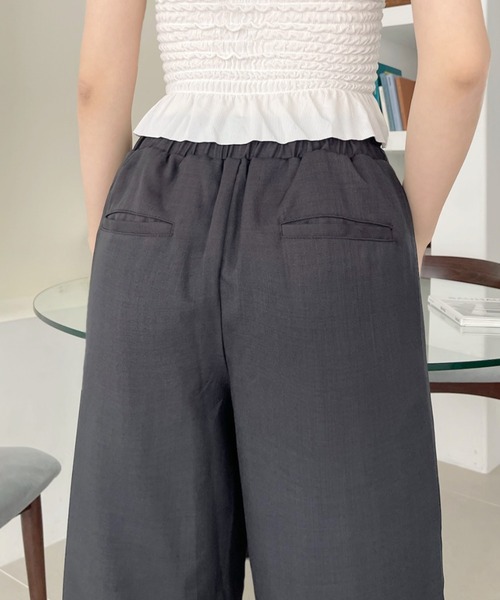 Eclat one(エクラワン)の「【Eclat one】ワイド スラックス (セットアップ可能)(スラックス・レディース・グレイッシュベージュ/ブラック・FREE)」の12枚目の写真