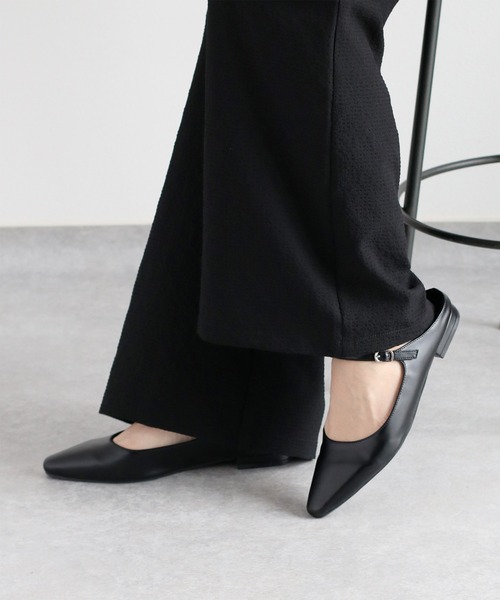 cepo(セポ)の「ストラップミュールフラットパンプス(パンプス・レディース・シルバー/ブラック/ベージュ・M/L)」の5枚目の写真