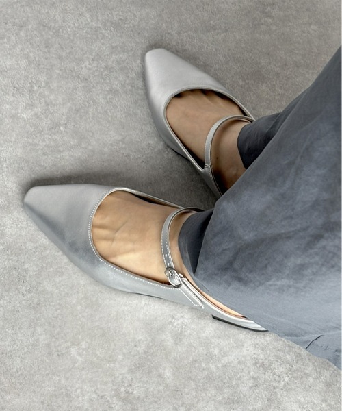 cepo(セポ)の「ストラップミュールフラットパンプス(パンプス・レディース・シルバー/ブラック/ベージュ・M/L)」の15枚目の写真
