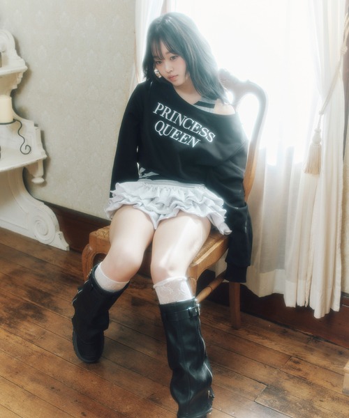 FCMM(エフシーエムエム)の「【日本限定】LEYERD OFF SHOLLDER CREWNECK / レイヤードオフショルダークルーネック(Tシャツ/カットソー・レディース・ブラック/ピンク・MEDIUM/SMALL)」の4枚目の写真