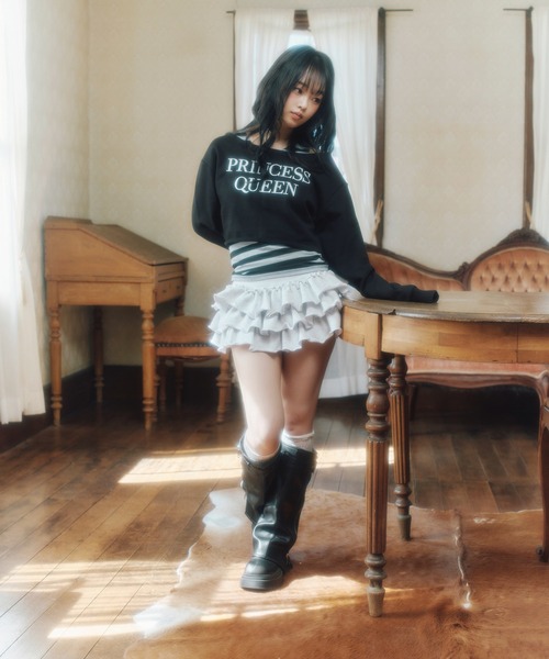 FCMM(エフシーエムエム)の「【日本限定】LEYERD OFF SHOLLDER CREWNECK / レイヤードオフショルダークルーネック(Tシャツ/カットソー・レディース・ブラック/ピンク・MEDIUM/SMALL)」の3枚目の写真