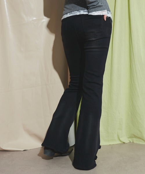 dispark（ディスパーク）の「DISPARK/デザインスリットストレッチフレアデニム（デニムパンツ・レディース・ブラック/ライトインディゴブルー・MEDIUM/SMALL）」の9枚目の写真