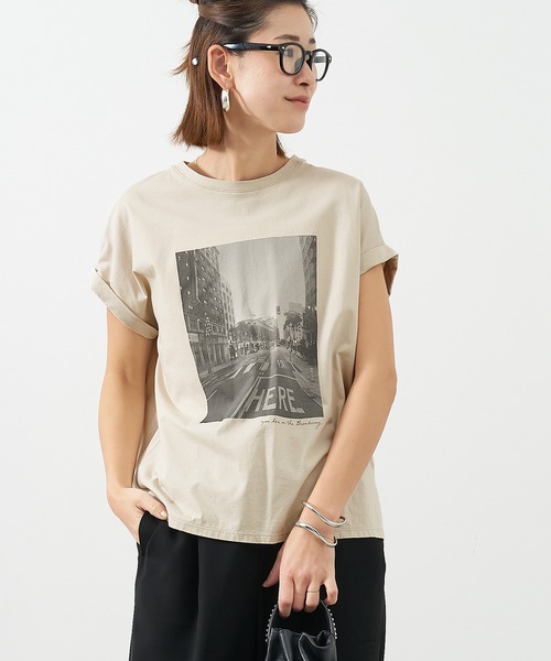 MICA&DEAL（マイカ＆ディール）の「フォトプリントT-shirt-city（Tシャツ/カットソー・レディース・ホワイト/ベージュ・FREE）」の20枚目の写真