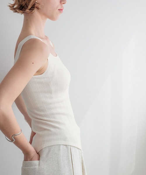 bijorie(ビジュリィ)の「【bijorie】カップ付きタンク/NEW BASIC light(インナーウェア/肌着・レディース・ライトグレー/ブラック/アイボリー・MEDIUM/LARGE/LG)」の18枚目の写真