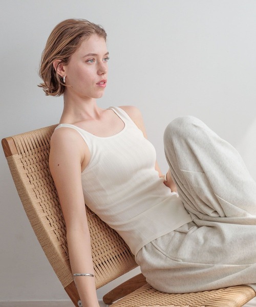 bijorie(ビジュリィ)の「【bijorie】カップ付きタンク/NEW BASIC light(インナーウェア/肌着・レディース・ライトグレー/ブラック/アイボリー・MEDIUM/LARGE/LG)」の22枚目の写真