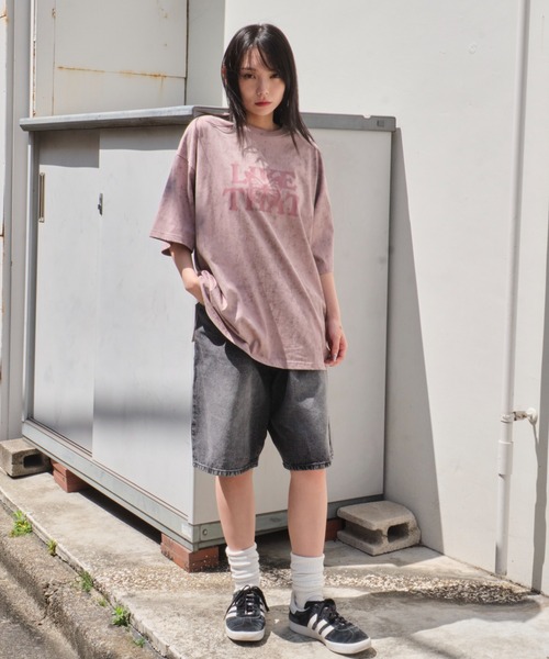 WEGO（ウィゴー）の「WEGO/スノーパターングラフィックT（Tシャツ/カットソー・メンズ・ダークグレー/ピンク/ホワイト・MEDIUM/LARGE）」の14枚目の写真