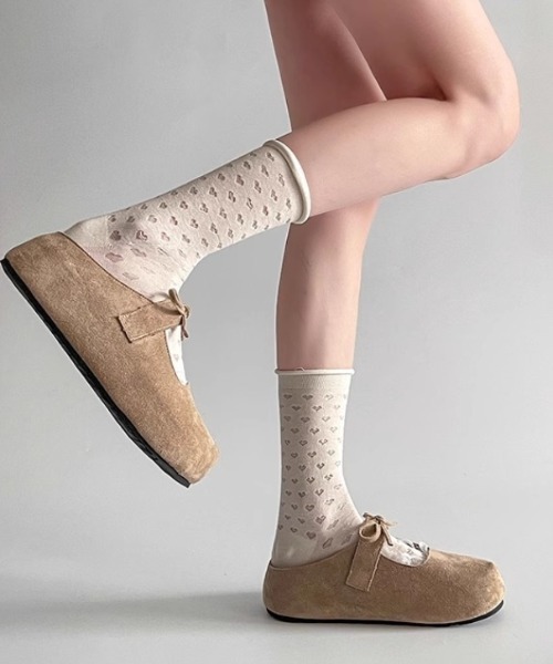 Vipoa（ヴィポア）の「フレンチスクエアスリッパ（スリッポン・レディース・ブルー/レッド/ベージュ/イエロー・SMALL/MEDIUM/LARGE）」の6枚目の写真