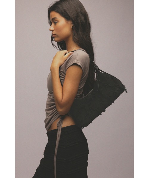 ALEXIA STAM（アリシアスタン）の「Floral Fringe Shoulder Bag /ショルダーバッグ（ショルダーバッグ・レディース・ブラック/ホワイト・FREE）」の6枚目の写真