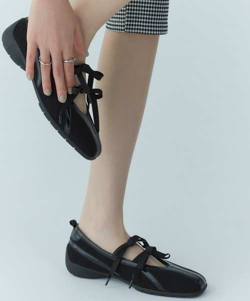 EIMY ISTOIRE（エイミーイストワール）の「フラットソールスニーカー（その他シューズ・レディース・シルバー/ブラック・S/M/L）」の12枚目の写真