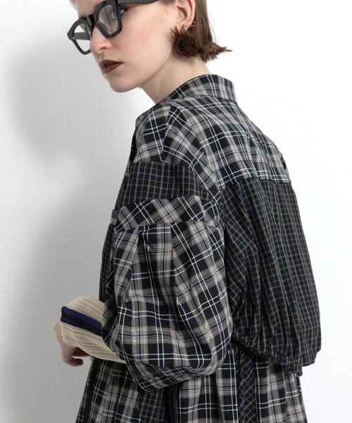 AULA AILA（アウラアイラ）の「ドローストリングチェックシャツワンピース（ワンピース・レディース・ブラック/ブラウン/ネイビー・0）」の20枚目の写真