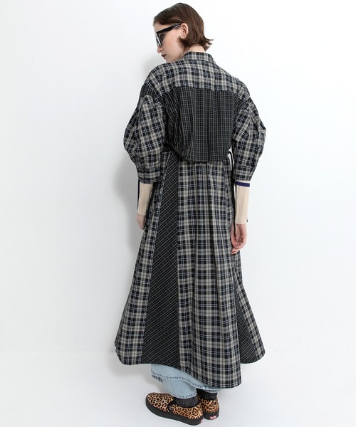 AULA AILA（アウラアイラ）の「ドローストリングチェックシャツワンピース（ワンピース・レディース・ブラック/ブラウン/ネイビー・0）」の14枚目の写真