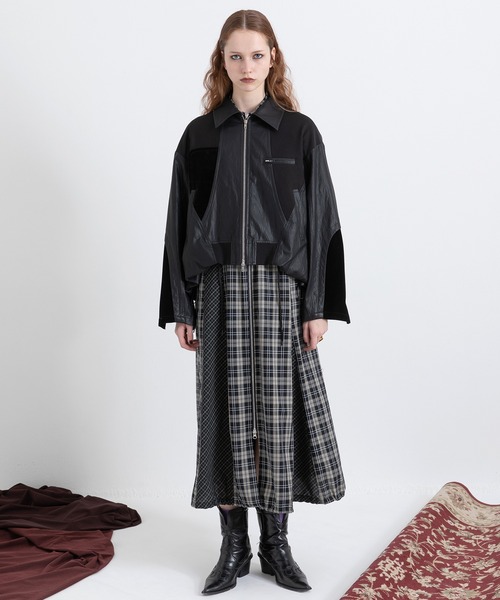 AULA AILA（アウラアイラ）の「ドローストリングチェックシャツワンピース（ワンピース・レディース・ブラック/ブラウン/ネイビー・0）」の4枚目の写真