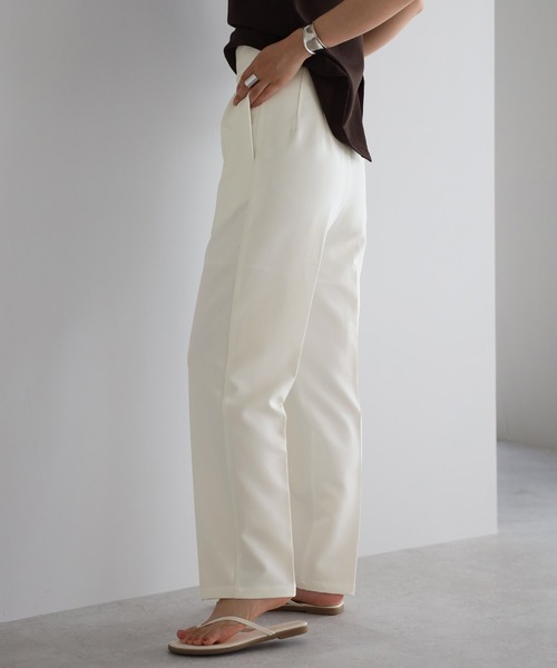 ENC（エンク）の「high waist wrap belt tuck pants / ハイウエストラップベルトタックパンツ（その他パンツ・レディース・ブラック/ライトブルー/アイボリー/カーキブラウン・FREE）」の6枚目の写真