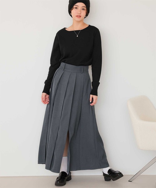 titivate（ティティベイト）の「なめらか手触りカシミヤタッチボートネックニット（ニット/セーター・レディース・ブラック/アイボリー/キャメル/レッド/チャコール/ネイビー/オレンジ・S/M/L）」の12枚目の写真