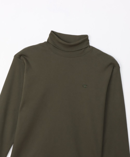 Champion(チャンピオン)の「【Champion/チャンピオン】メンズ ベーシック タートルネックロングスリーブTシャツ(Tシャツ/カットソー・メンズ・オリーブ/ブラック/オフホワイト/ネイビー/チャコール・LARGE/X-LARGE/MEDIUM/SMALL)」の15枚目の写真