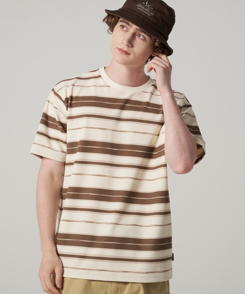 Eddie Bauer(エディーバウアー)の「マルチボーダー 半袖 Tシャツ(Tシャツ/カットソー・メンズ・ブラック系/ベージュ系/ピンク系・XXL/M/XL/L/S)」の2枚目の写真