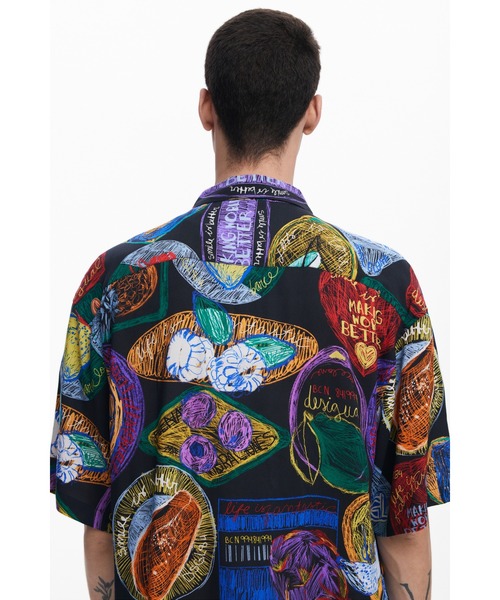 Desigual(デシグアル)の「フルーツ柄の半袖シャツ(シャツ/ブラウス・メンズ・ブラック・L/S/XL/M)」の5枚目の写真