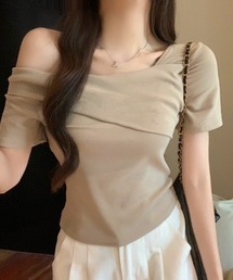 onum（オヌム）の「ワンショルダー風ネックデザインリブトップス/アンバランスオフショルダー半袖Tシャツ（Tシャツ/カットソー）」