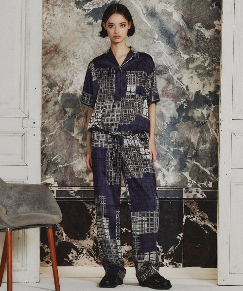 Sov.（ソブ）の「ポリエステルサテン チェックパンツ（その他パンツ・レディース・チェック・38/36）」の4枚目の写真