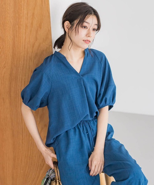 Droite lautreamont（ドロワットロートレアモン）の「タンブラーブッチャーキーネックブラウス≪手洗い可能≫（シャツ/ブラウス・レディース・チャコールグレー/ライトグレー/ブルー・M）」の14枚目の写真