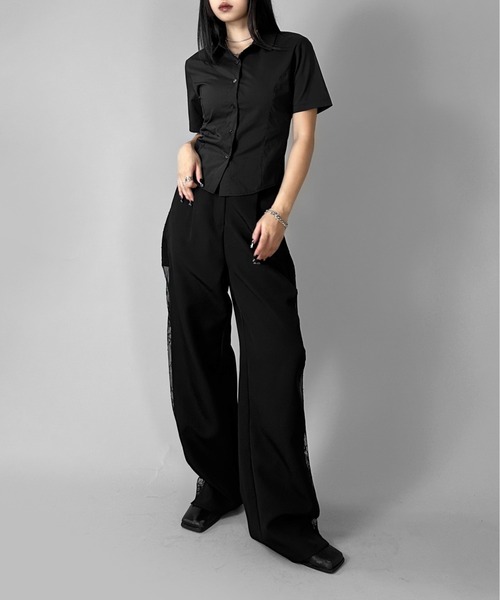 LVEU.（ラブユ.）の「【LVEU.】スリムシルエットシャツ / トップス シャツ ブラウス 半袖 レギュラーカラー スリム タイト コンパクト ブラック ホワイト ブルー（シャツ/ブラウス・レディース・ホワイト/ブラック/ブルー・FREE）」の22枚目の写真