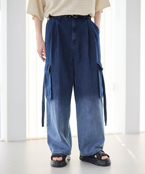 ETELIO（エテリオ）の「グラデーションデニムカーゴパンツ（デニムパンツ・メンズ・ブラック/ブルー・L/M/S/XL）」の4枚目の写真