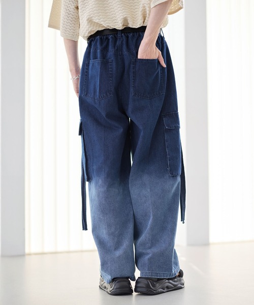 ETELIO（エテリオ）の「グラデーションデニムカーゴパンツ（デニムパンツ・メンズ・ブラック/ブルー・L/M/S/XL）」の8枚目の写真
