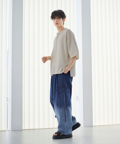 ETELIO（エテリオ）の「グラデーションデニムカーゴパンツ（デニムパンツ・メンズ・ブラック/ブルー・L/M/S/XL）」の11枚目の写真