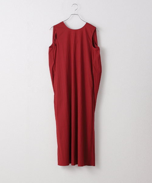 JOURNAL STANDARD（ジャーナルスタンダード）の「バックツイストワンピース（ワンピース・レディース・ベージュ/ブラック/レッド・FREE）」の7枚目の写真