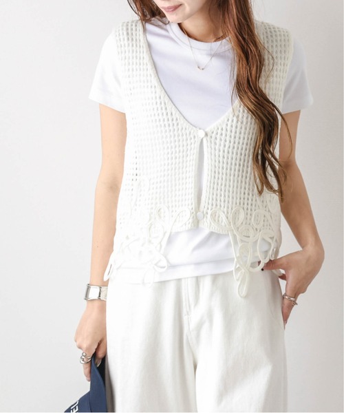 AMELY(エミリー)の「かぎ編みニットビスチェ(その他トップス・レディース・ホワイト/ブラック/ピンク/モカ・フリー)」の2枚目の写真