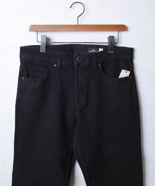 VOLCOM（ボルコム）の「【C-VOLCOM】【VOLCOM/ボルコム】SLIM STRAIGHT FIT STRETCH DENIM JEANS スリム ストレート フィット ストレッチ デニム ジーンズ（デニムパンツ・メンズ・インディゴブルー/ブラック・32×32/34×32/36×32/38×32/30×30/32×30/34×30/36×30）」の5枚目の写真