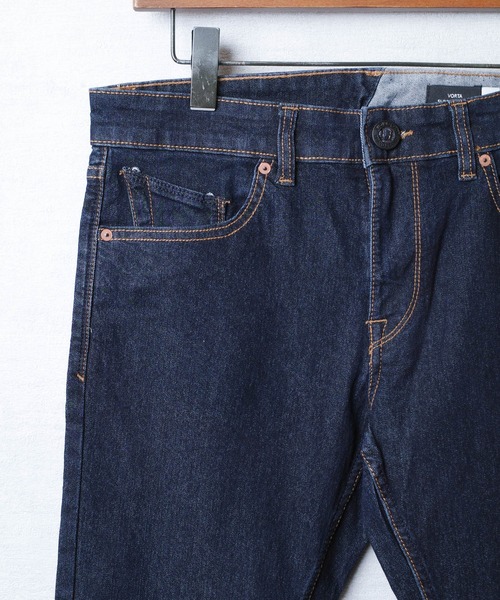 VOLCOM（ボルコム）の「【C-VOLCOM】【VOLCOM/ボルコム】SLIM STRAIGHT FIT STRETCH DENIM JEANS スリム ストレート フィット ストレッチ デニム ジーンズ（デニムパンツ・メンズ・インディゴブルー/ブラック・32×32/34×32/36×32/38×32/30×30/32×30/34×30/36×30）」の20枚目の写真