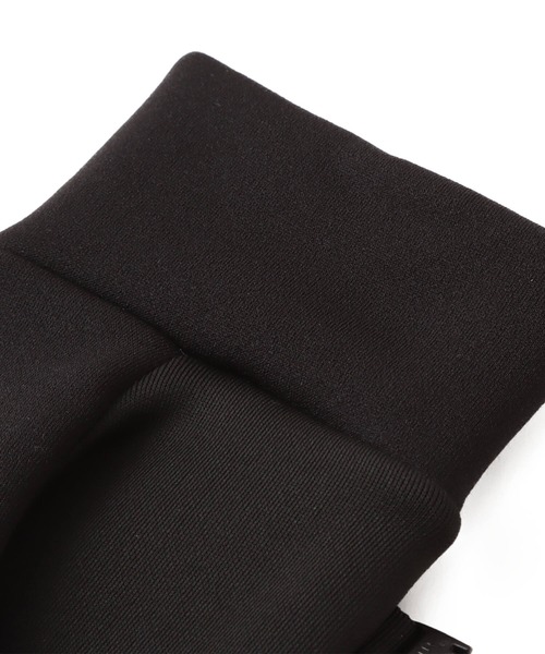 THE NORTH FACE（ザノースフェイス）の「THE NORTH FACE Etip Glove / ザ・ノース・フェイス イーチップ グローブ（手袋・メンズ・ブラック/オリーブ・M/L）」の6枚目の写真