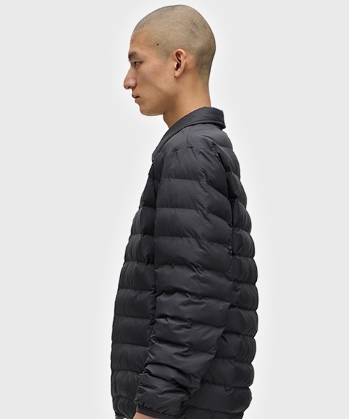 FRED PERRY（フレッドペリー）の「Collared Insulated Jacket／カラーインサレーテッドジャケット（ダウンジャケット/コート・メンズ・ブルー/ダークブルー/ダークグレー・S/M/L）」の9枚目の写真