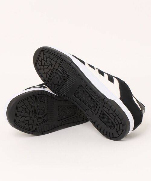 adidas(アディダス)の「【adidas】RAPID COURT LOW(スニーカー・メンズ・ブラック×ホワイト・25.5cm/26.0cm/26.5cm/27.0cm/27.5cm/28.0cm/29.0cm)」の3枚目の写真