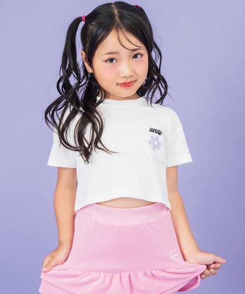 ANAP kids(アナップキッズ)の「フラワーポイント クロップドTシャツ(Tシャツ/カットソー・キッズ・ホワイト/ネイビー・120cm/110cm/130cm)」の2枚目の写真