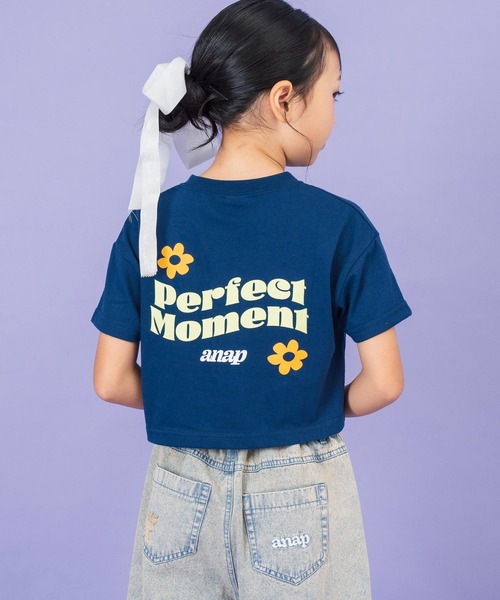 ANAP kids(アナップキッズ)の「フラワーポイント クロップドTシャツ(Tシャツ/カットソー・キッズ・ホワイト/ネイビー・120cm/110cm/130cm)」の15枚目の写真