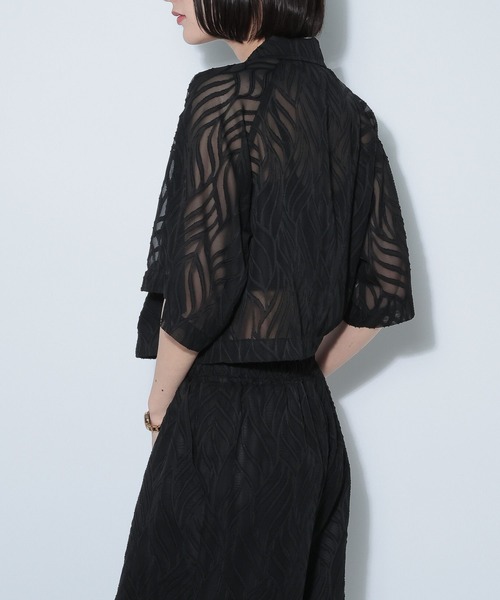 PAGEBOY(ページボーイ)の「リーフジャガードセットアップシャツ【セットアップ対応】(シャツ/ブラウス・レディース・オフホワイト/ブラック・FREE)」の12枚目の写真