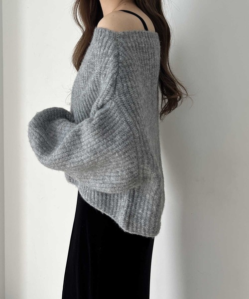 nelliy.（ネルリー）の「オフショルダ―ニット×ベロアキャミワンピースSET (セットアイテム)（アンサンブル・レディース・グレー・FREE）」の6枚目の写真