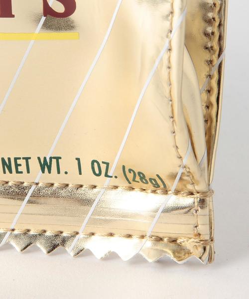 ACCOMMODE(アコモデ)の「Accommodeチップスポーチ/Accommode CHPS PCH(ポーチ・レディース・ゴールド/シルバー/レッド・フリー)」の8枚目の写真