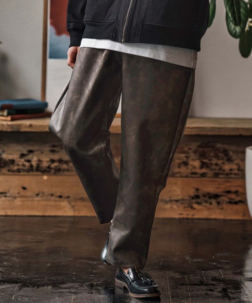 CAMBIO(カンビオ)の「mp13960- Tie dyed Synthetic Leather Balloon Pants レザーバルーンパンツ(CAM25AW-009)(その他パンツ・メンズ・ブラック/ダークブラウン・L/M/S)」の10枚目の写真