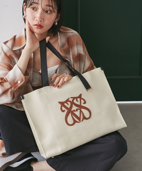 VIS（ビス）の「【軽量】【2WAY】ビッグロゴキャリーオントートバッグ（トートバッグ・レディース・ブラック/キナリ・FREE）」の6枚目の写真