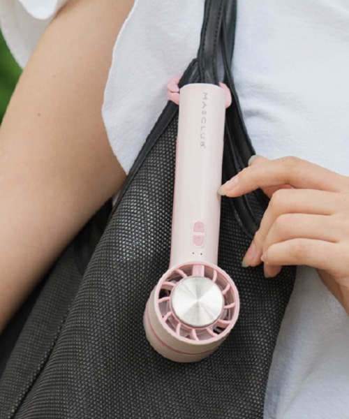 Cinderella(シンデレラ)の「ハンディファン 冷却プレート 卓上扇風機 携帯扇風機 扇風機 小型扇風機 大容量バッテリー 瞬間冷却 10℃ 静音 カラビナ 夏 充電式 かんたん 便利 快適 卓上 腰掛け type-c 急速充電 コンパクト 持ち運び 手持ち ハンズフリー おしゃれ 軽量 パステルカラー かわいい(生活家電・レディース・ミント/ラベンダー/ピンク/アイボリー/ライトブルー/モカ・FREE)」の9枚目の写真