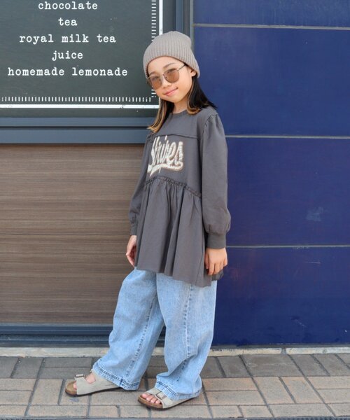 CIAOPANIC TYPY（チャオパニックティピー）の「【KIDS】かすれロゴ長袖チュニックミニワンピ（ワンピース・キッズ・チャコールグレー/グレー/キャメル・SMALL/XX-LARGE/MEDIUM/X-LARGE/LARGE）」の22枚目の写真
