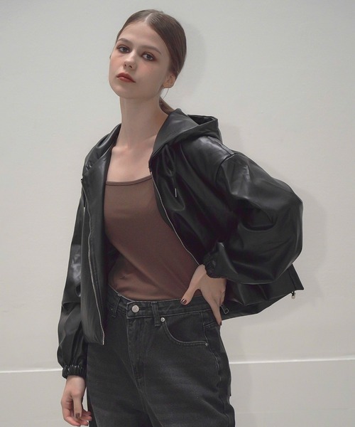 Mirette（ミレット）の「合成皮革ショートフーディブルゾン / Short Hoodie Blouson（ブルゾン・レディース・ブラック・FREE）」の5枚目の写真