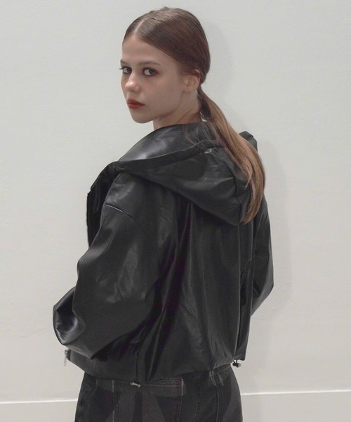 Mirette（ミレット）の「合成皮革ショートフーディブルゾン / Short Hoodie Blouson（ブルゾン・レディース・ブラック・FREE）」の7枚目の写真