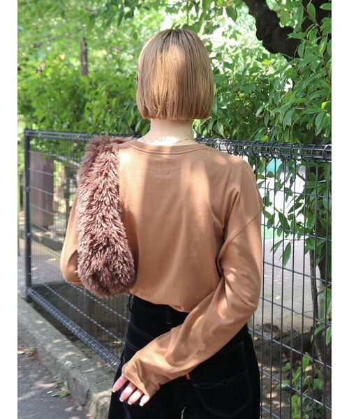 Ungrid（アングリッド）の「カラーロゴロングスリーブTee（Tシャツ/カットソー・レディース・ブラウン/オフホワイト/チャコールグレー・FREE）」の7枚目の写真